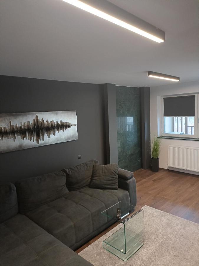 New Apartment Apartament Modern Recent Construit Modern Ujepitesu Tarsashazi Lakresz Miercurea Ciuc Eksteriør bilde